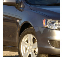Крыло переднее правое в цвет кузова Mitsubishi Lancer Х (2007-2010)