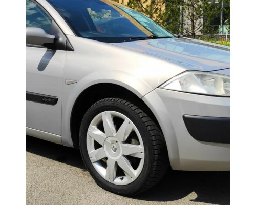 Купить Крыло переднее правое в цвет кузова Renault Megane 2 (2002-2008) пластиковое в Казани