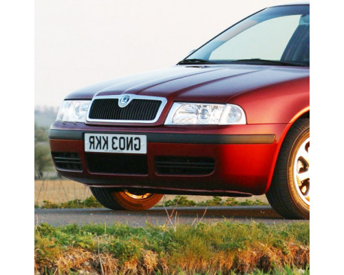 Купить Бампер передний в цвет кузова Skoda Octavia A4 Tour (2000-2011) в Казани