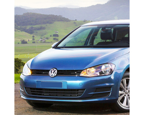 Купить Бампер передний в цвет кузова Volkswagen Golf 7 (2012-2017) в Казани