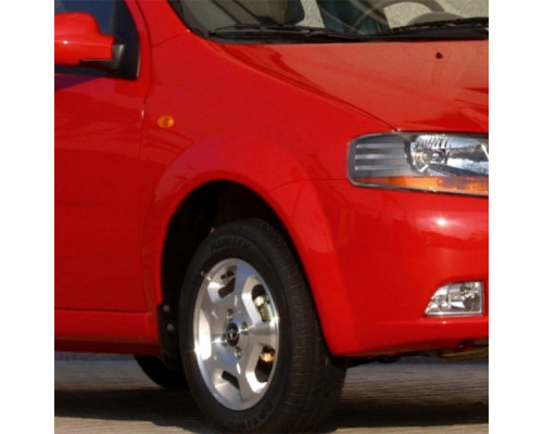 Купить Крыло переднее правое с отверстием в цвет кузова Chevrolet Aveo T200 (2003-2008) седан в Казани
